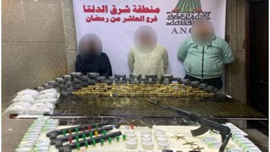 اقتحام أوكار الكيف في الشرقية.. ضبط 740 طربة حشيش و5 آلاف قرص تامول وأسلحة نارية