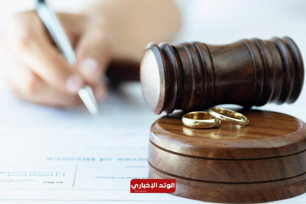 رائحة عرقه كريهة وقليل الاستحمام.. التركية خلعت زوجها