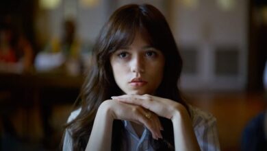 فيلم سينمائي جديد يثير اشمئزاز المشاهدين... علاقة جنسية وفجوة عمرية بين أستاذ وطالبته! (فيديو)